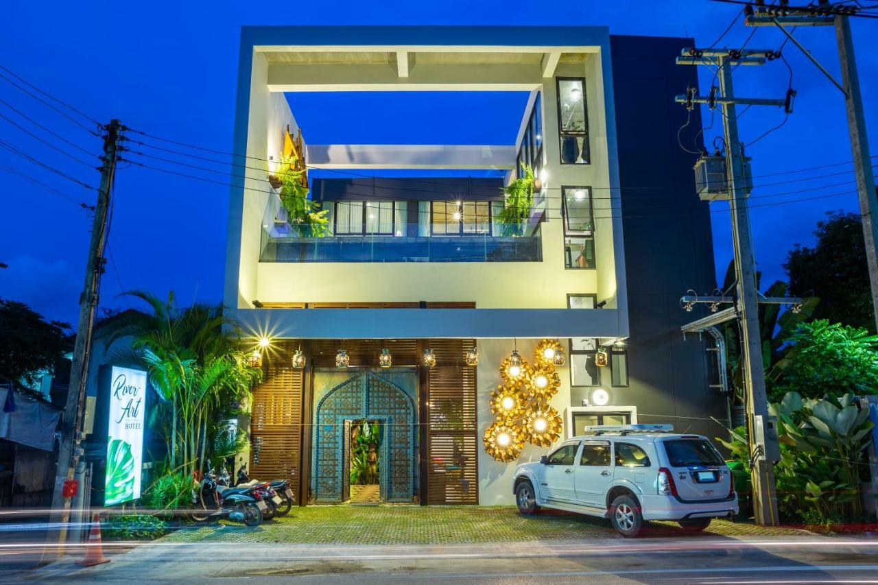 River Art Hotel Chiang Mai Exteriör bild